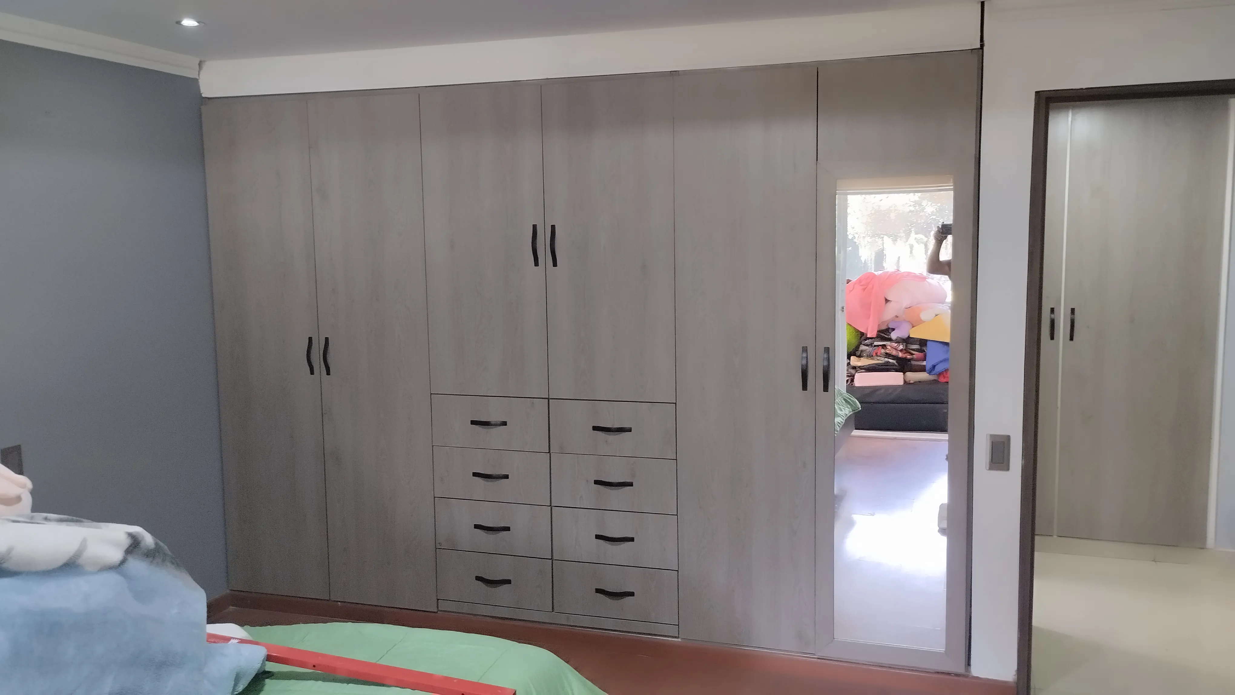 Closet Grande